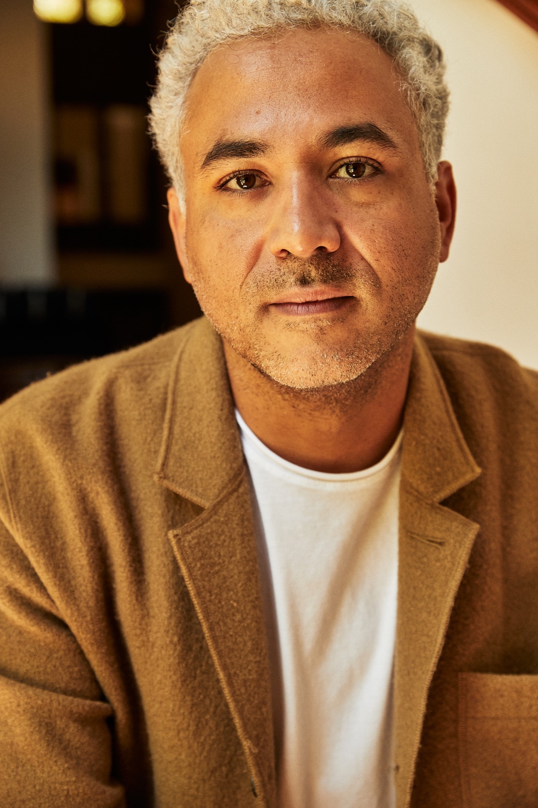 Retrato de Oz Rodríguez 4